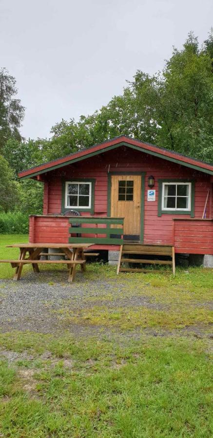 Romsdalseggen Camping Isfjorden Ngoại thất bức ảnh